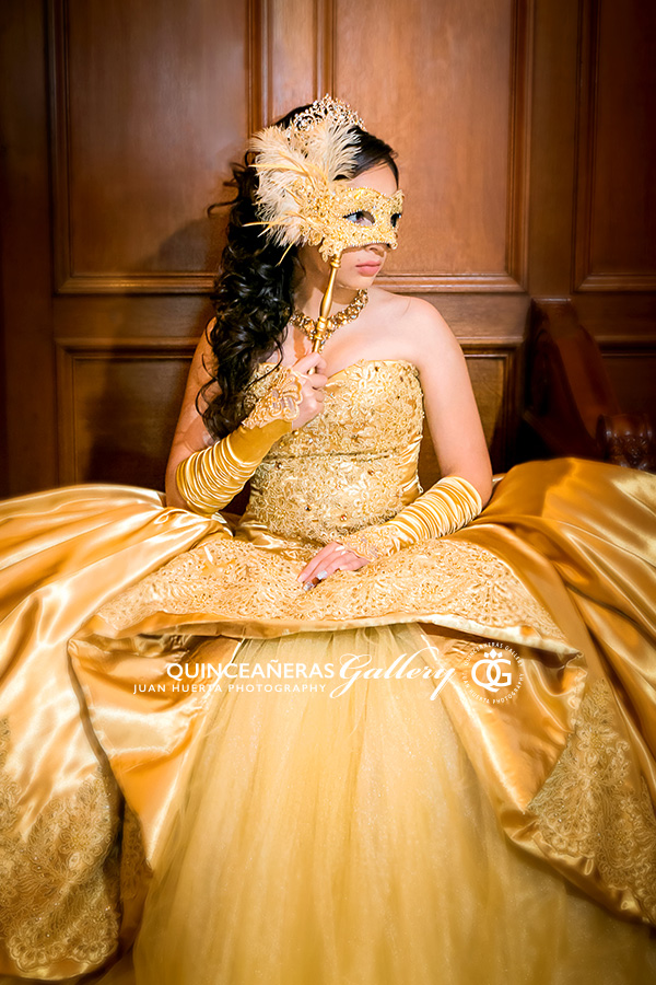 galveston-masquerade-themed-quinceaneras-gallery-juan-huerta-photography
