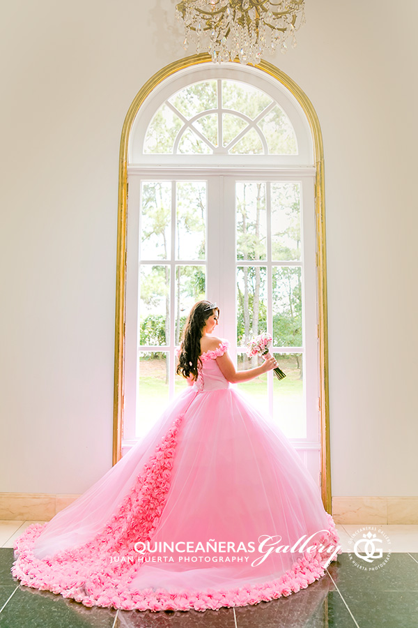 Chateau Cocomar Quinceaneras Gallery by Juan Huerta Photography
