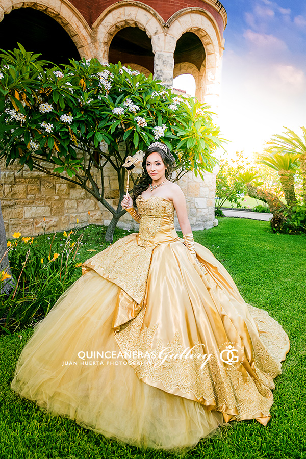 Quinceaneras Gallery by Juan Huerta Photography | 15 Sessions & Events ...