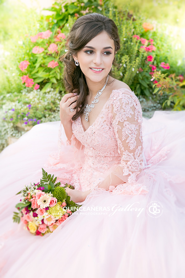 Chateau Polonez Quinceaneras Gallery | Juan Huerta Photography & Video
