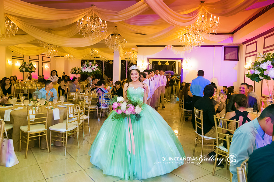 sterling-banquet-reception-hall-houston-tx-quinceaneras-gallery-prices-packages-juan-huerta-photography