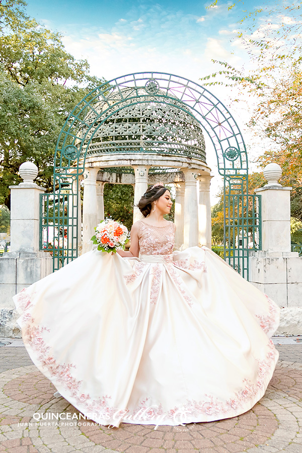pasadena-texas-quinceaneras-gallery-photography-video-prices-packages-Juan-huerta-photography