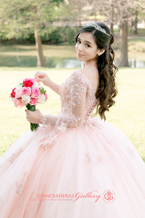 baytown-houston-texas-quinceaneras-gallery-juan-huerta-photography-video-prices-packages