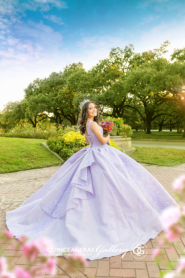 Houston Texas Quinceañeras Gallery Juan Huerta Photography Video prices, packages, precios. Paquetes completos fotografia artistica, video profesional para tu XV en Alvin, Angleton, Baytown, Brookshire, Bellaire, Clute, Conroe, Clear Lake, Deer Park, Dick